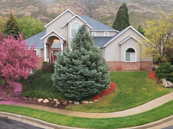 11943 S Autumn Ridge Dr, Sandy, UT 84092