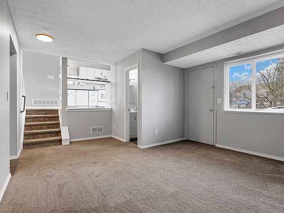 4th image of 3165 Overton Way