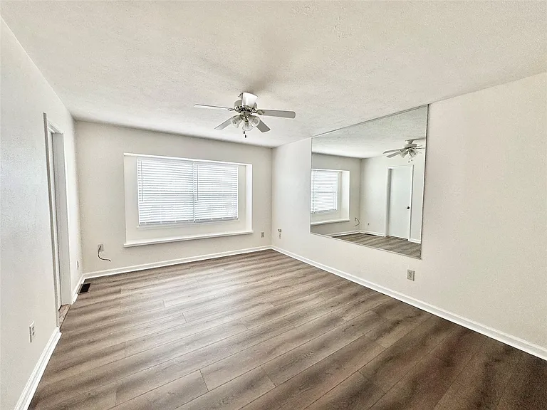 10118 Spotted Horse Dr — Photo 14