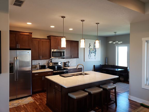 2nd image of 5155 Kelsey Dr