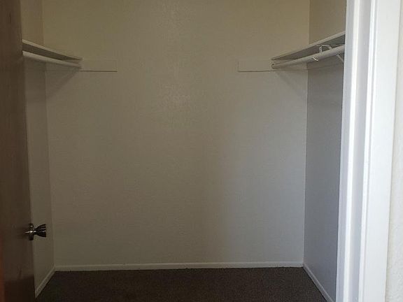 5th image of 14132 S Prairie Ave #16