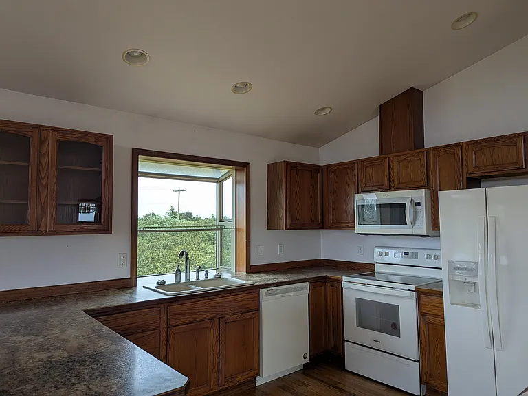 1003 Greenview Ave SW — Photo 22