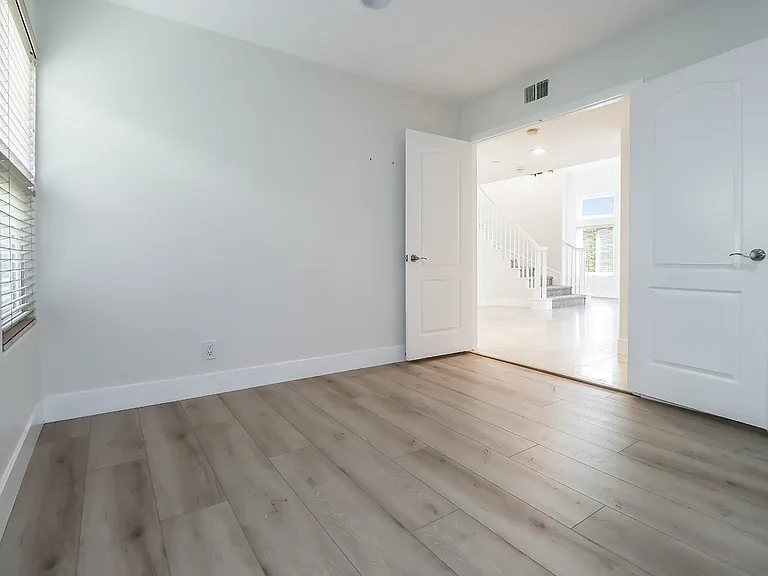 5618 Silver Valley Ave — Photo 29