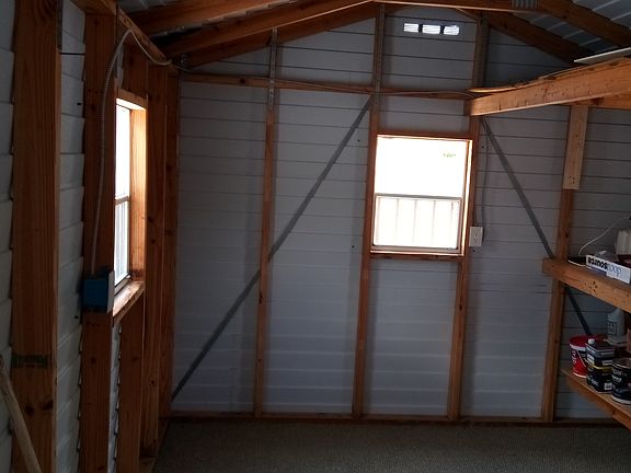 3rd image of 1420 NE 32nd St