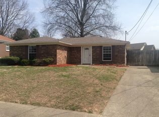 6511 El Rancho Rd, Louisville, KY 40291