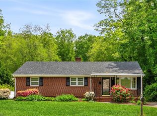 1405 Richardson Dr, Reidsville, NC 27320