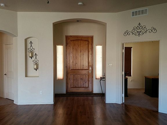 3rd image of 7944 E. 37th Pl