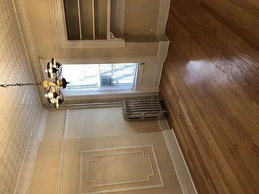 Rented by Farran & Associates | media 64