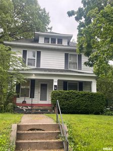 950 N Church St, Jacksonville, IL, 62650