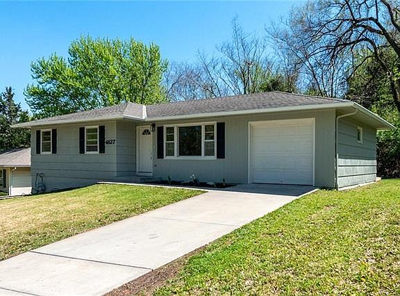 3rd image of 4827 Wood Ave