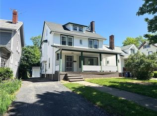 3277 Cedarbrook Rd, Cleveland Heights, OH 44118
