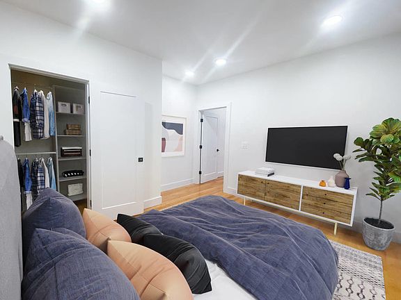 4th image of 348 Lenox Ave #3NN