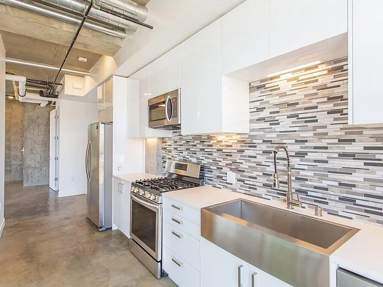 Apt 17 & 23 | The Farragamo | 1 Bedroom