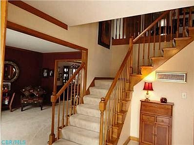 4th image of 667 Venetian Way