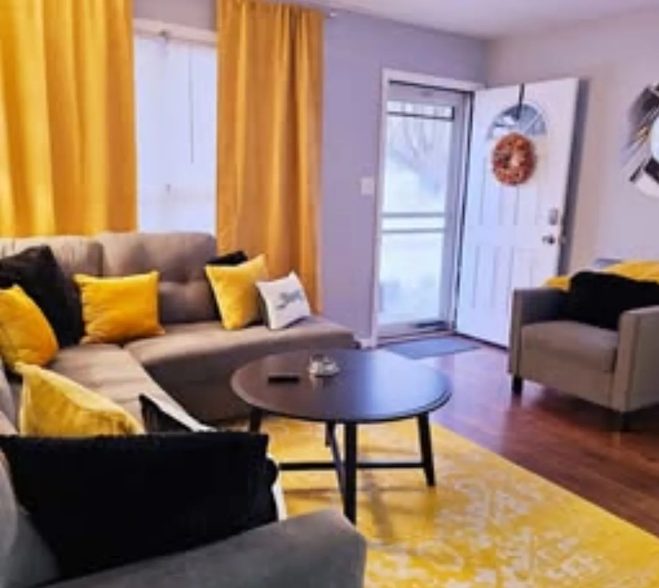 3 bed, 912 sqft, $1,750 — Photo 4