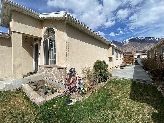3rd image of 9730 N Ferguson Dr