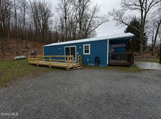 416 Upper Turnpike Rd, Whitehall, NY 12887