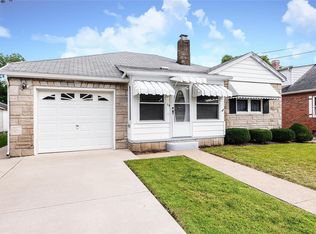 15 W Green St, Mascoutah, IL
