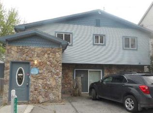 7844 Lakeshore Dr, Newport, MI 48166