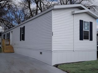 703 Briarwood Dr, Justice, IL 60458