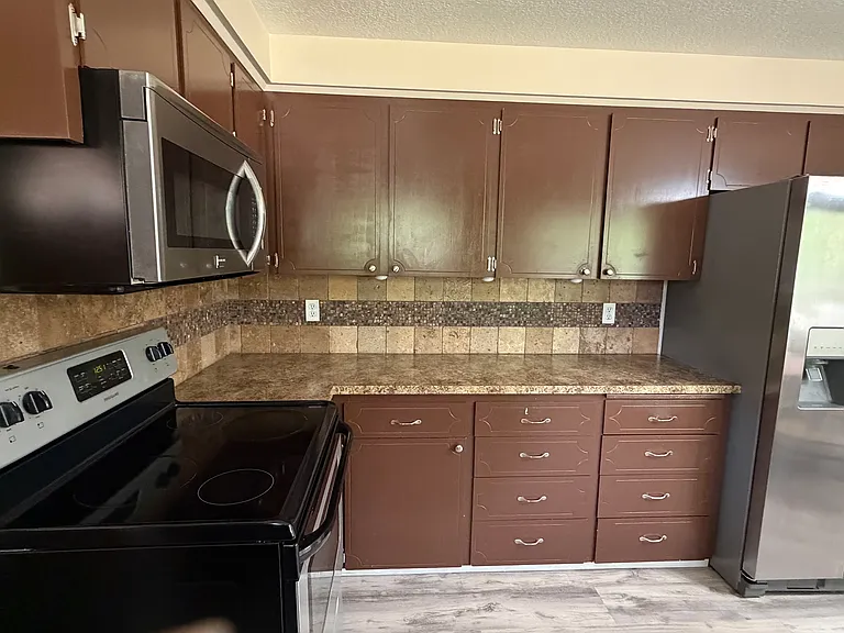 2920 N Pauley Dr — Photo 15