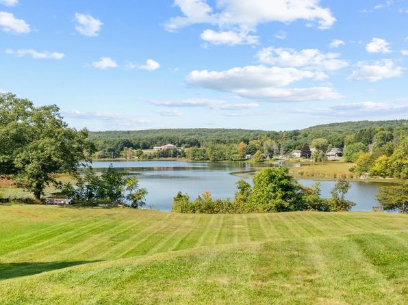 46 Fox Ln, Catskill, NY 12414