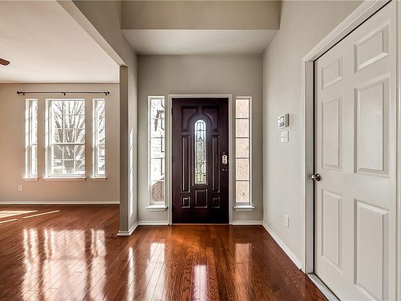 3rd image of 2303 Eden Green Dr
