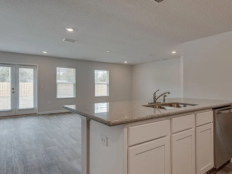 5797 Guinevere Ln — Photo 5