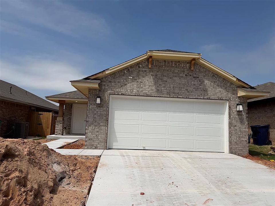 1st image of 9205 SW 45th Ter