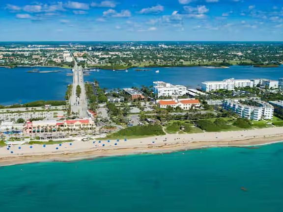 World class beaches, five minutes away.