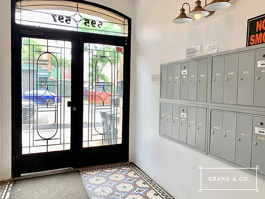 Rented by Grand & Co. | media 16