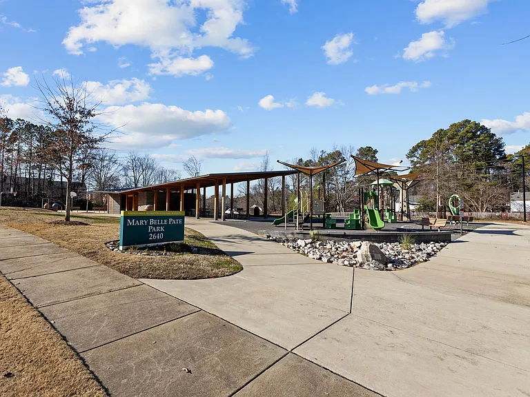 2321 Sierra Dr — Photo 37