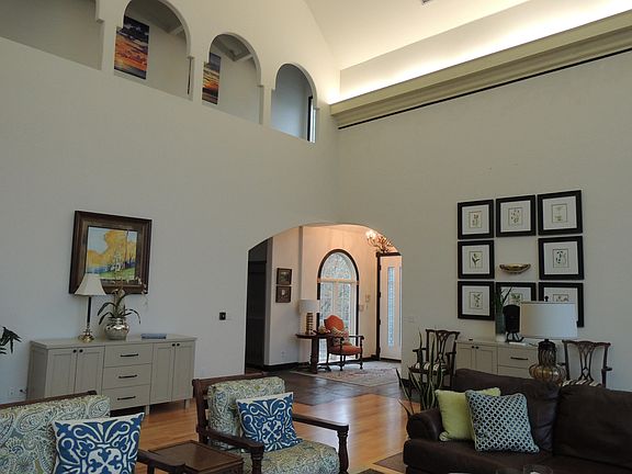 5th image of 101 Park Pl