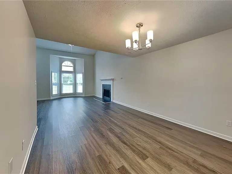 4740 Minden Chase — Photo 6