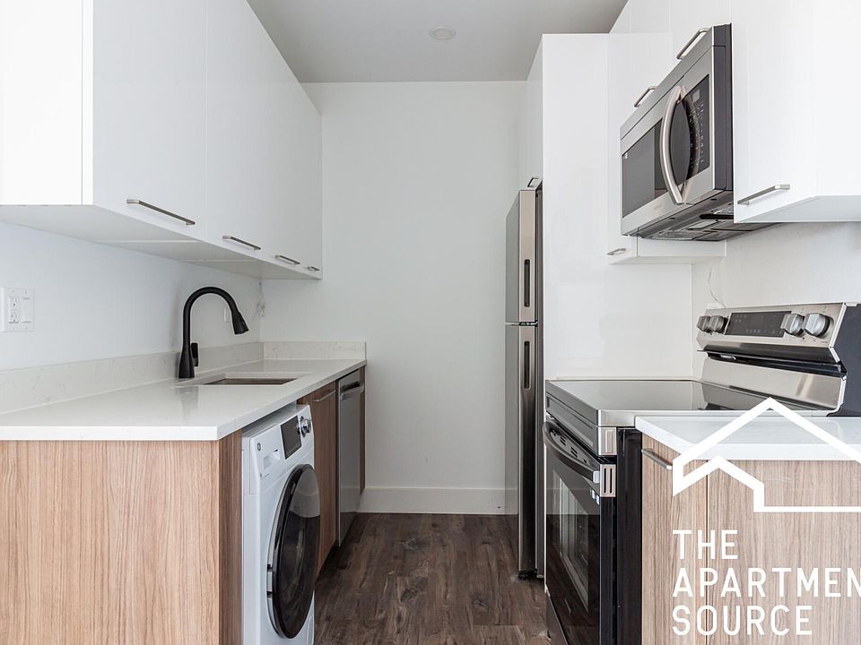 1st image of 941 W Carmen Ave #106