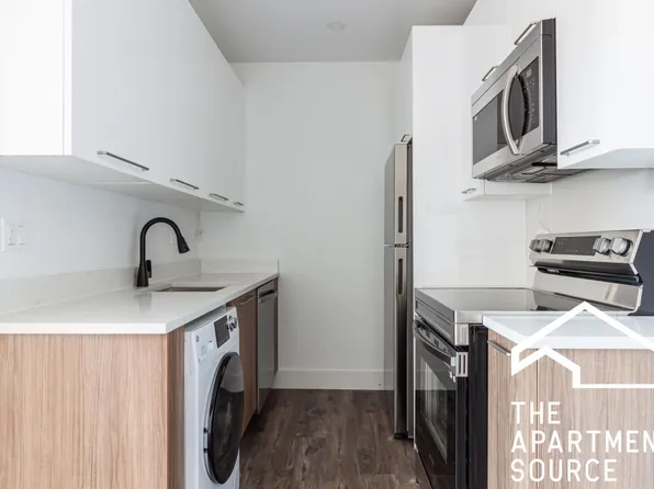 941 W Carmen Ave #106, Chicago, IL 60640