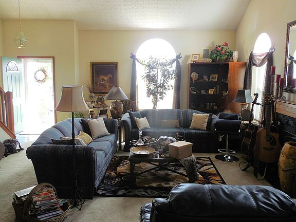 2nd image of 2947 Brookford Dr