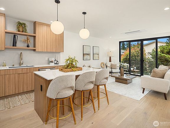 3rd image of 614 5th Avenue S #C108