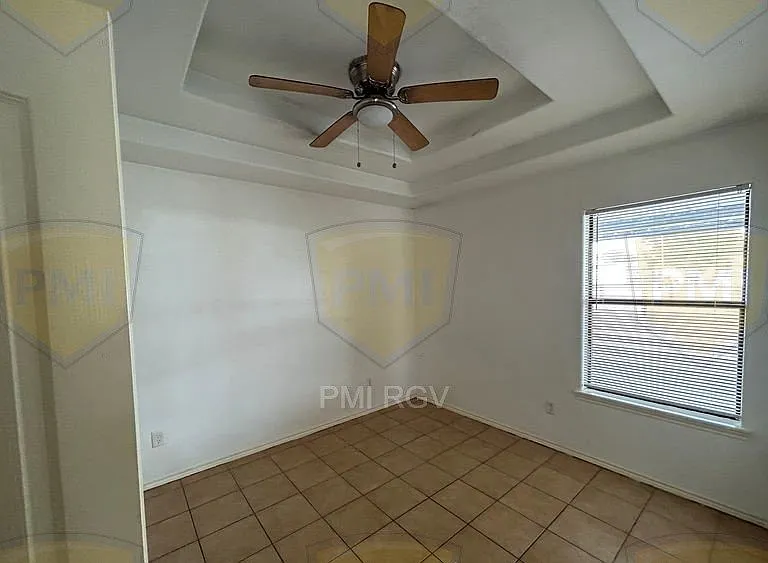 1503 E Coyote St #8 — Photo 3