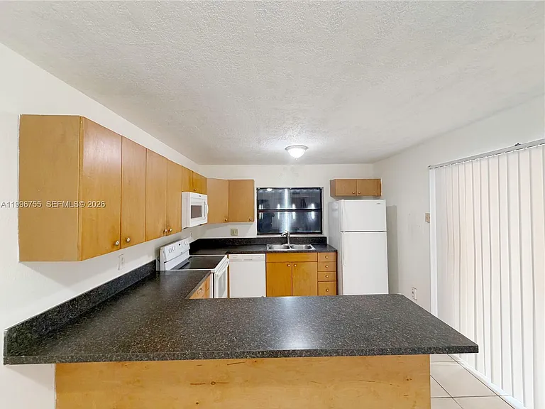 2455 W 67th Pl #10-14 — Photo 10