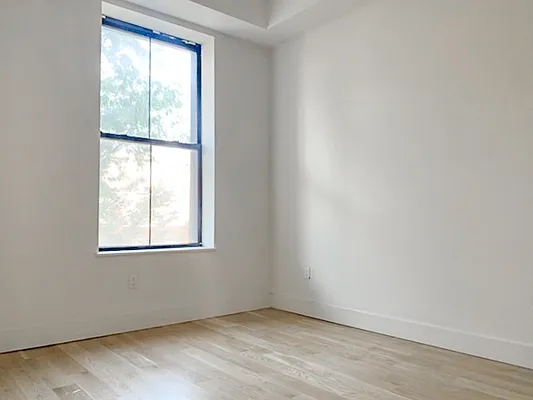 Rented by MySpaceNYC | media 23