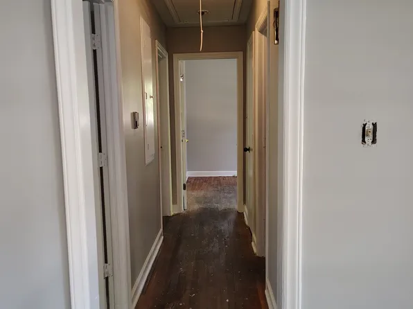 412 Beechwood Cir, Greenwood, SC 29646