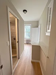 Rented by REALTY QUEST NEW YORK INC