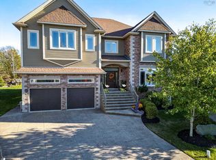 129 William Borrett Ter, Halifax, NS B4A 0G6