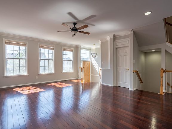 4th image of 2609 Tarleton Corner Dr