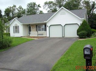 16 Horizon Dr, Selinsgrove, PA 17870