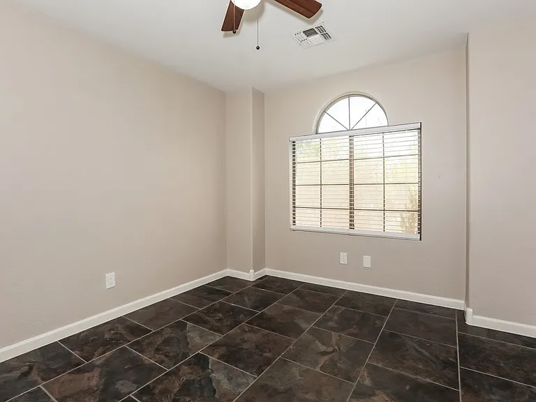 33053 N North Butte Dr — Photo 13