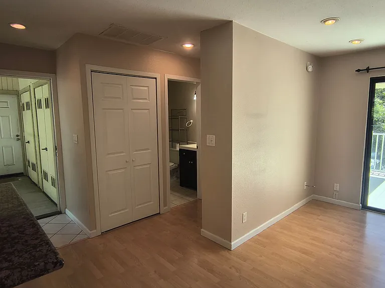 2827 Monument Blvd #24 — Photo 16