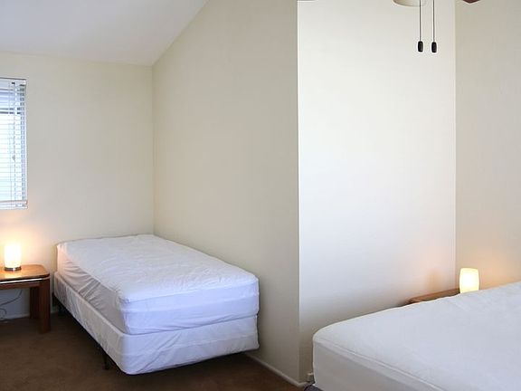 4th image of 109 27th St #109