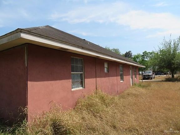 5th image of 8202 Ebano Dr